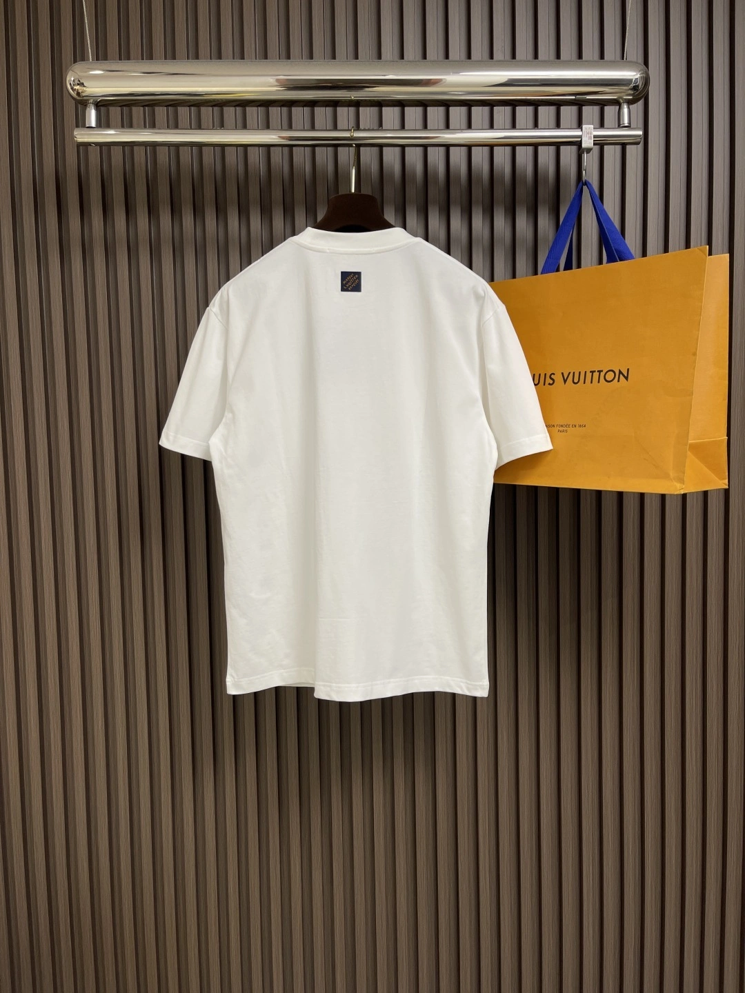 wg.luxury- 8V 2025ss logo 2Colour item:E-F026E1016-2